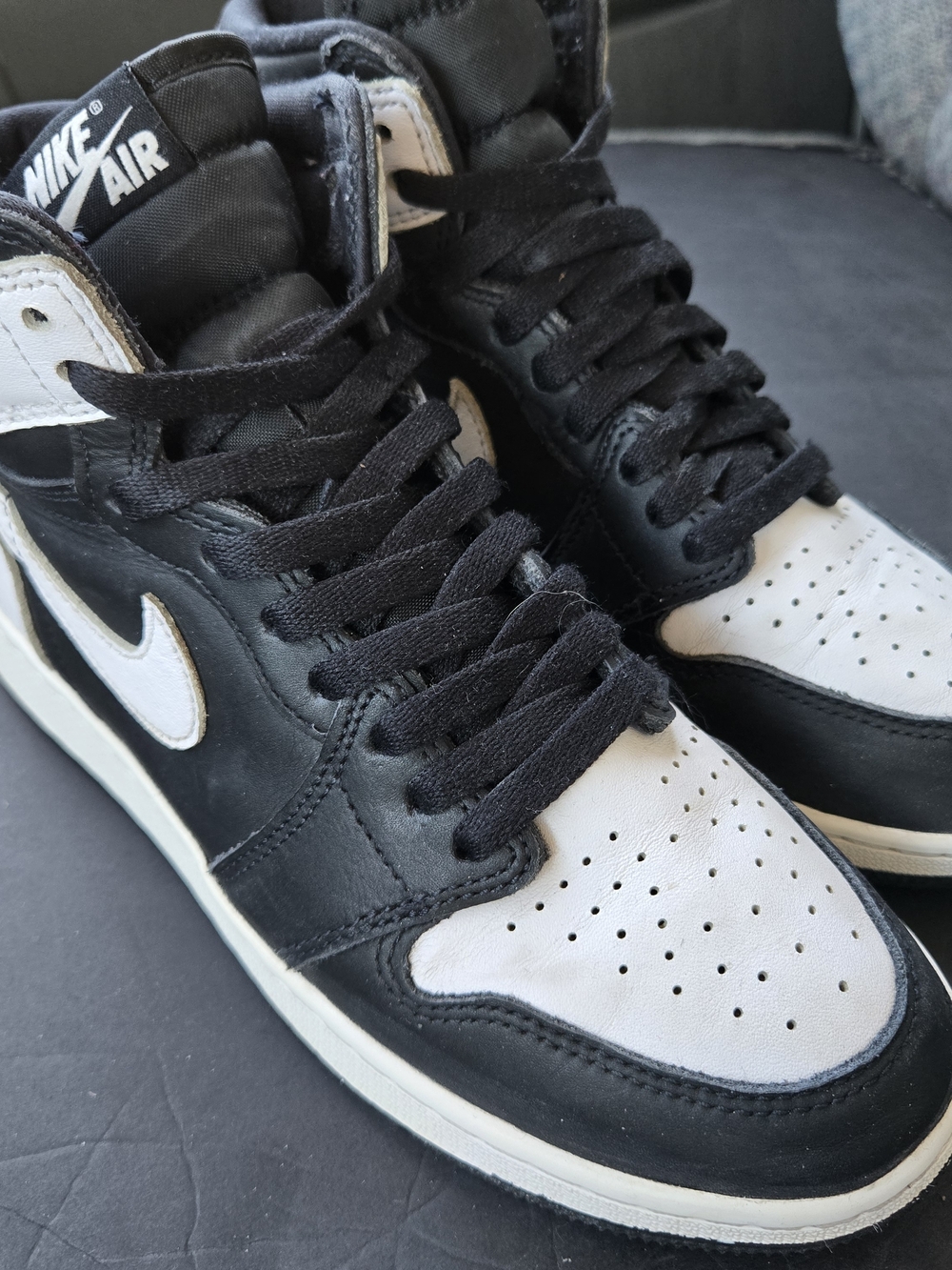 Air Jordan 1 Retro High OG GS Black White Sneakers FD1437 010 Size 6.Y